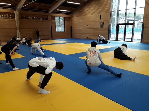 aikido-japon-echauffement-2