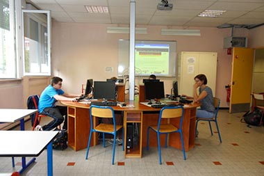 Salle d'informatique du Collège Jules Vallès - Mai 2015